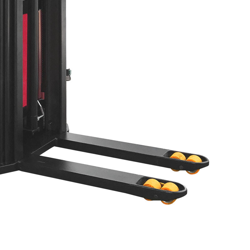 2 - Самоходный штабелер PROLIFT SDK 1550